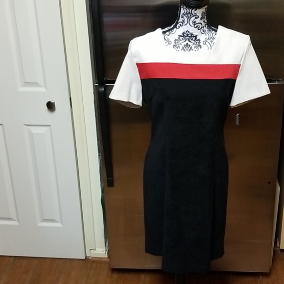 🌷Betsy's Things Dress🖤 - Picture 1 of 9